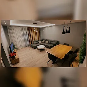 https://hanna-apartment.hotels-in-tirana.com